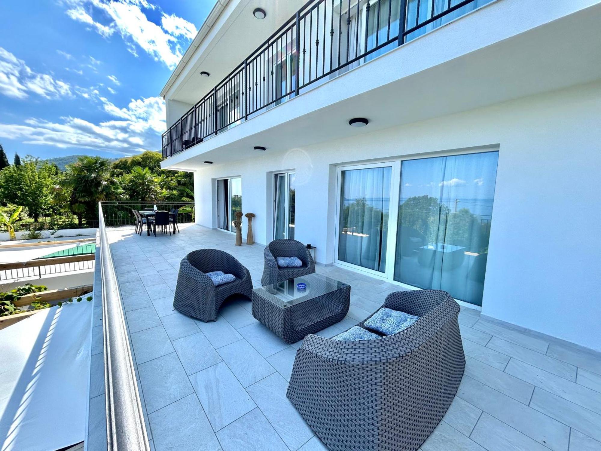 Villa Palma Lovran Exteriör bild